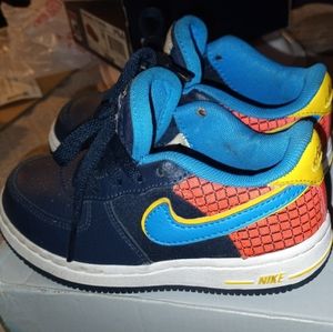 New boys Nike Air sneakers